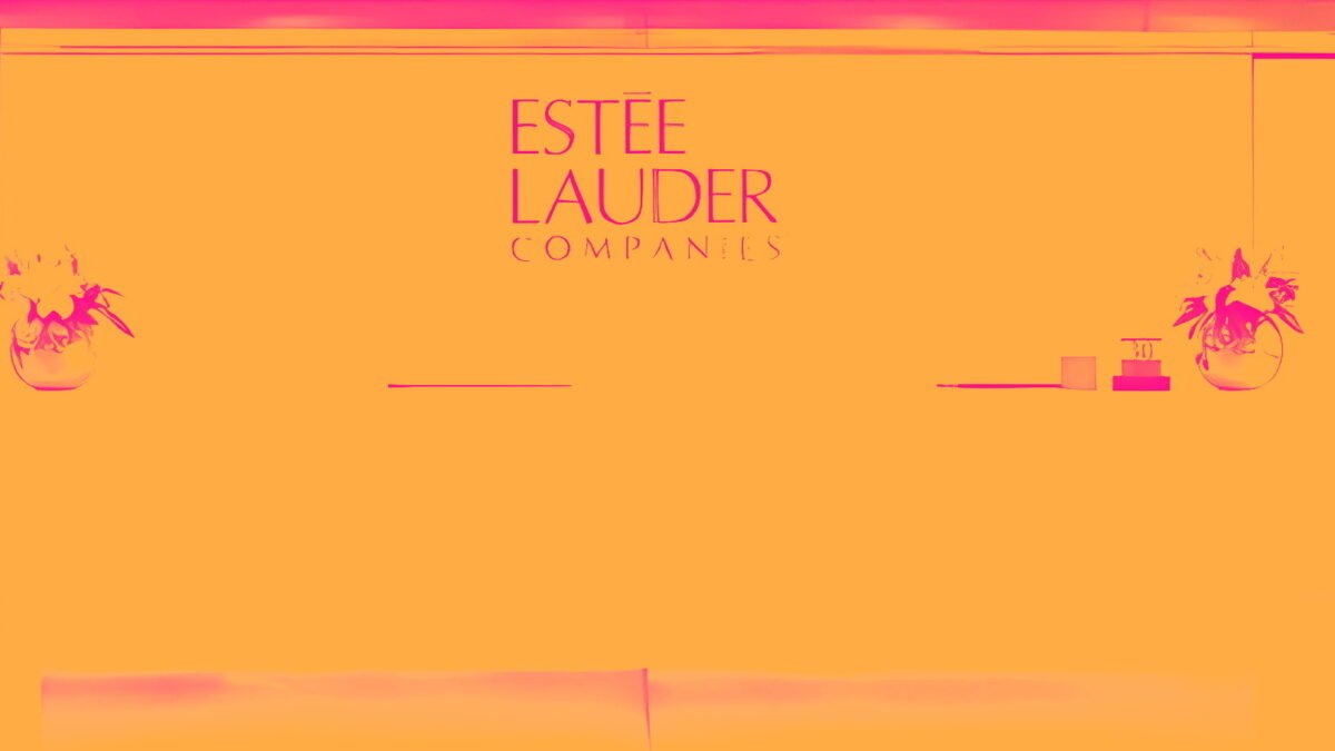 5 Insightful Analyst Questions From Estée Lauder’s Q2 Earnings Call