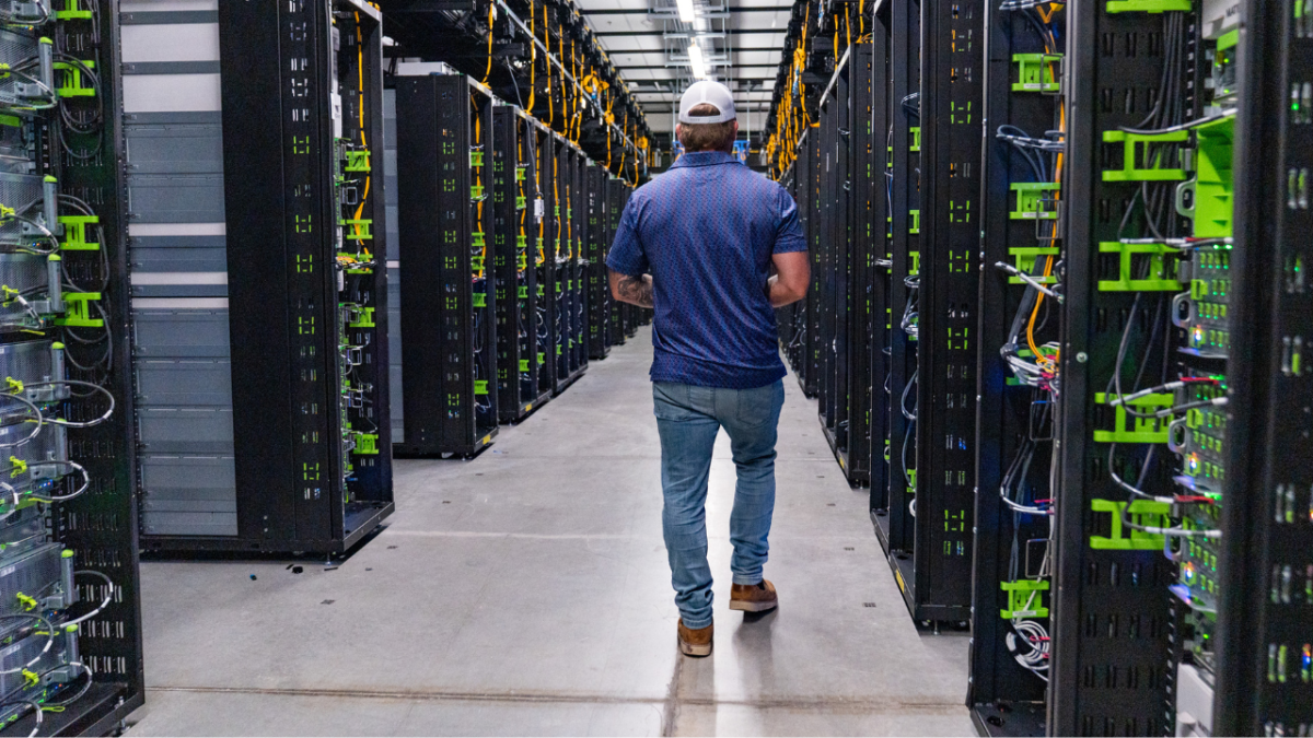 STEPHEN MOORE: Data centers are creating the blue-collar jobs America needs