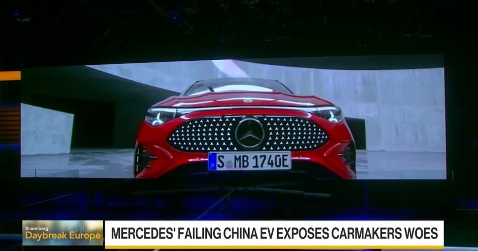 Mercedes Loses Ground in China’s Premium Auto Market