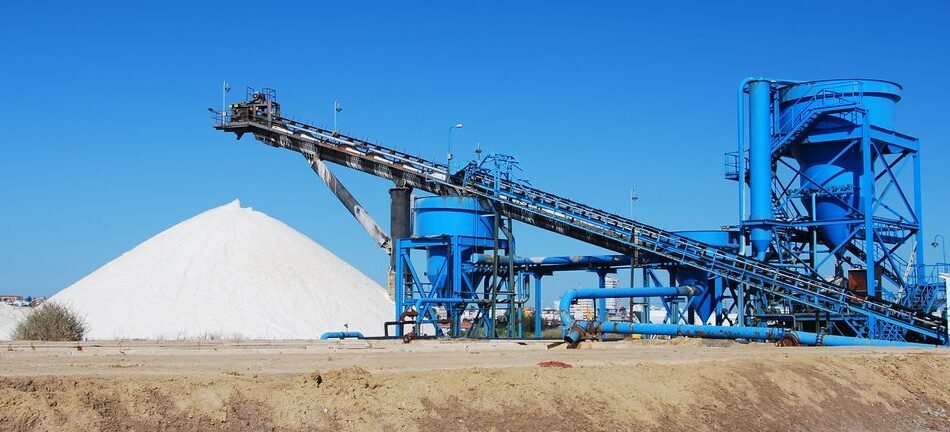 Companies Like Waratah Minerals (ASX:WTM) Are In A Position To Invest In Growth