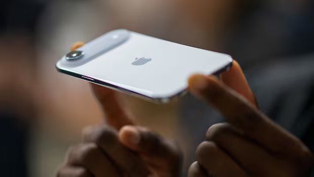 Google Maps now says ‘Lake America.’ The bigger issue is Canada’s dependence on U.S. tech | CBC News