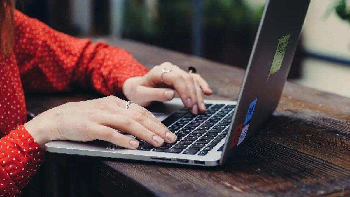 Fake Chrome update scam could infect your computer