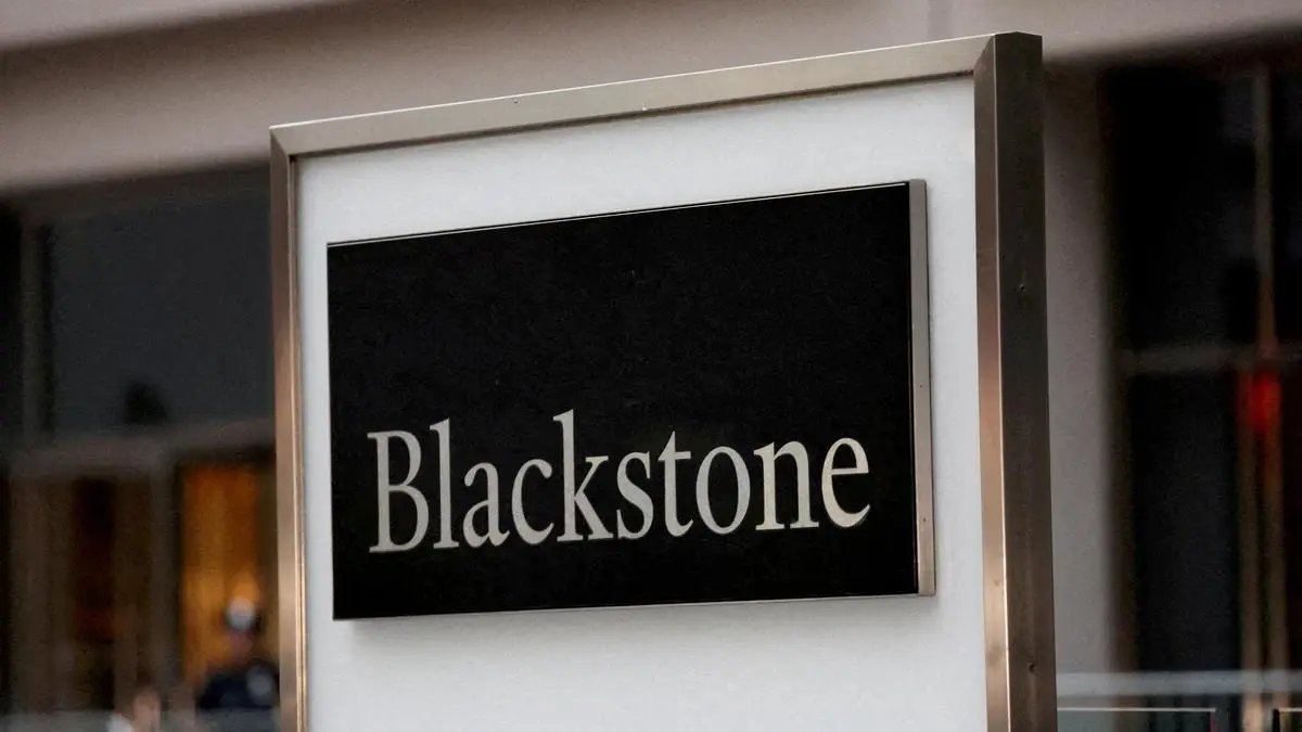 Blackstone offers to sell up to 25% of Knowledge REIT for over $1 billion