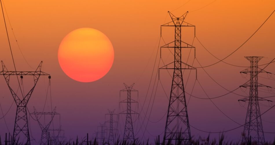 India Surpasses 300 GW of Non-Fossil Power Capacity