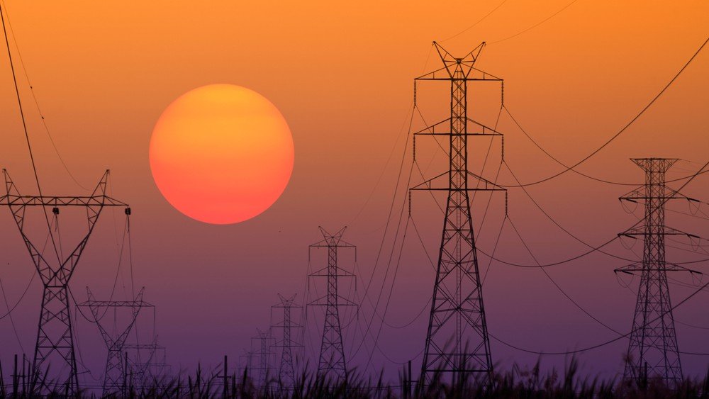 India Surpasses 300 GW of Non-Fossil Power Capacity