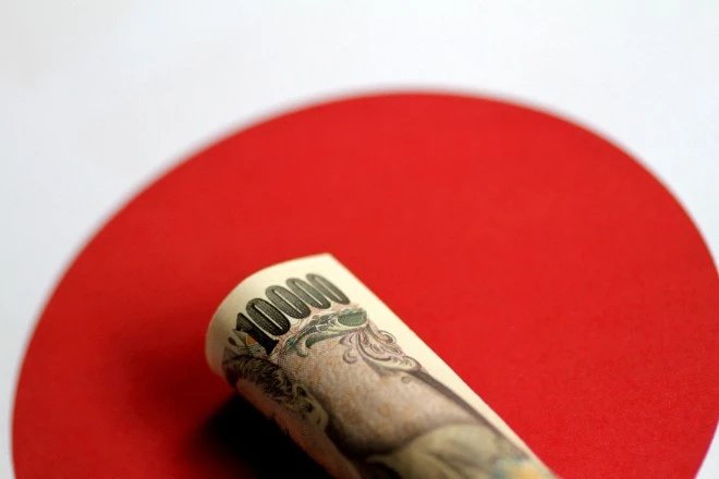 Japan Inc seeks new hedges for a long era of yen weakness