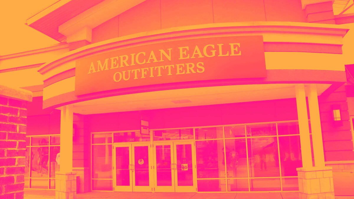 American Eagle, Dick’s, Gap, Victoria’s Secret, and Urban Outfitters Stocks Trade Up, What You Need To Know