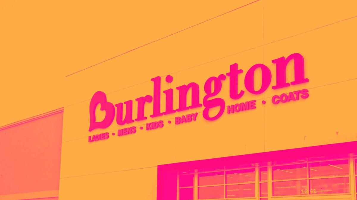 BURL Q2 Deep Dive: Margin Expansion and Tariff Strategy Amid Mixed Retail Trends