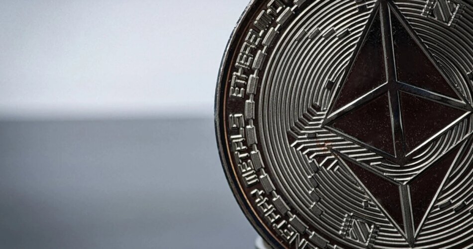 Will Golden Cross Help Ethereum (ETH)? Analyzing Possibilities