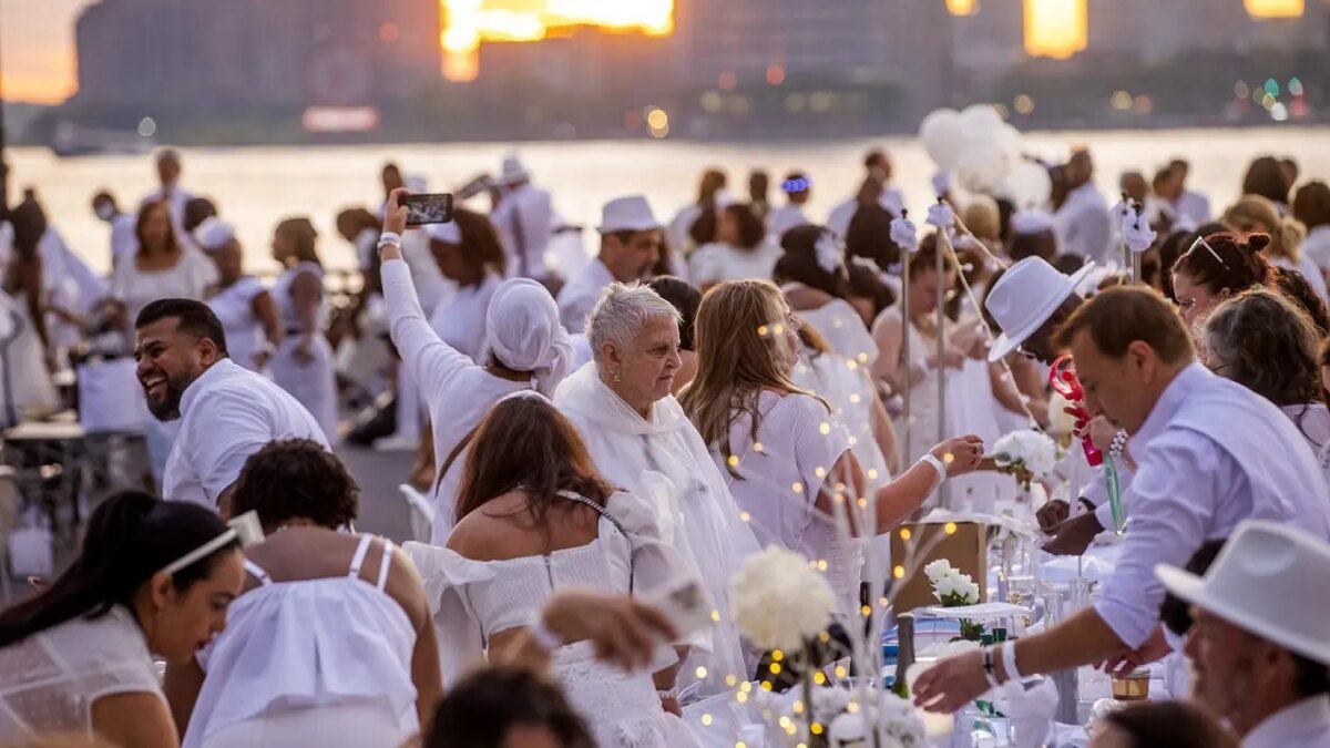 Dîner en Blanc Detroit returns with secret location and white attire