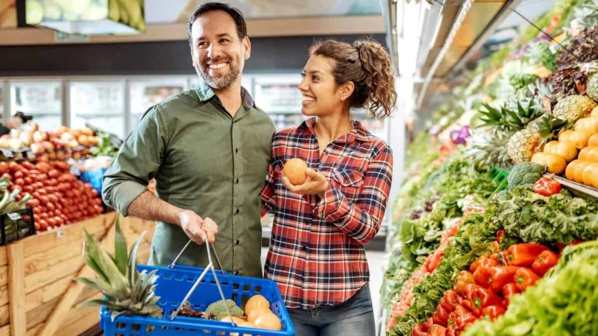 Buy, hold, sell: Ramsay Health Care, PLS Group, Woolworths shares