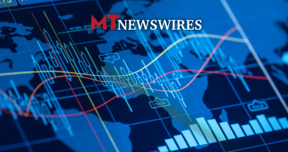 Singapore Shares Remain in Red Over Global Economic Pressures; Metech International Surges 11%