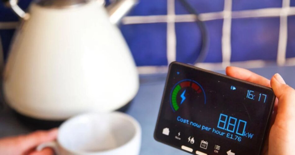 Households could save up to £173 a year by switching to fixed energy deal