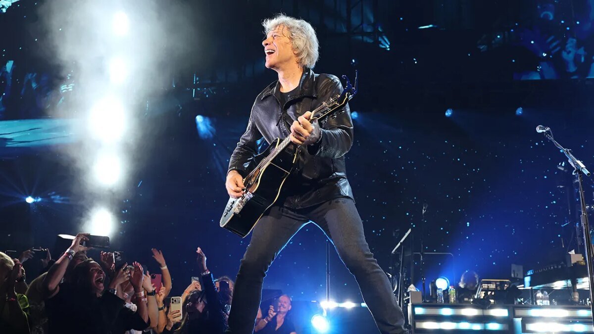 Bon Jovi gives fans their money back after health issue forced early end to Madison Square Garden show