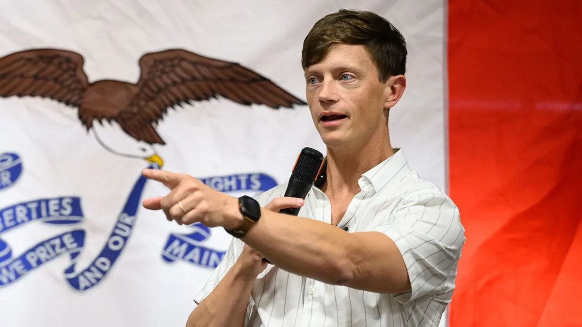 Democratic candidate says he would not want Biden or Harris to campaign for him