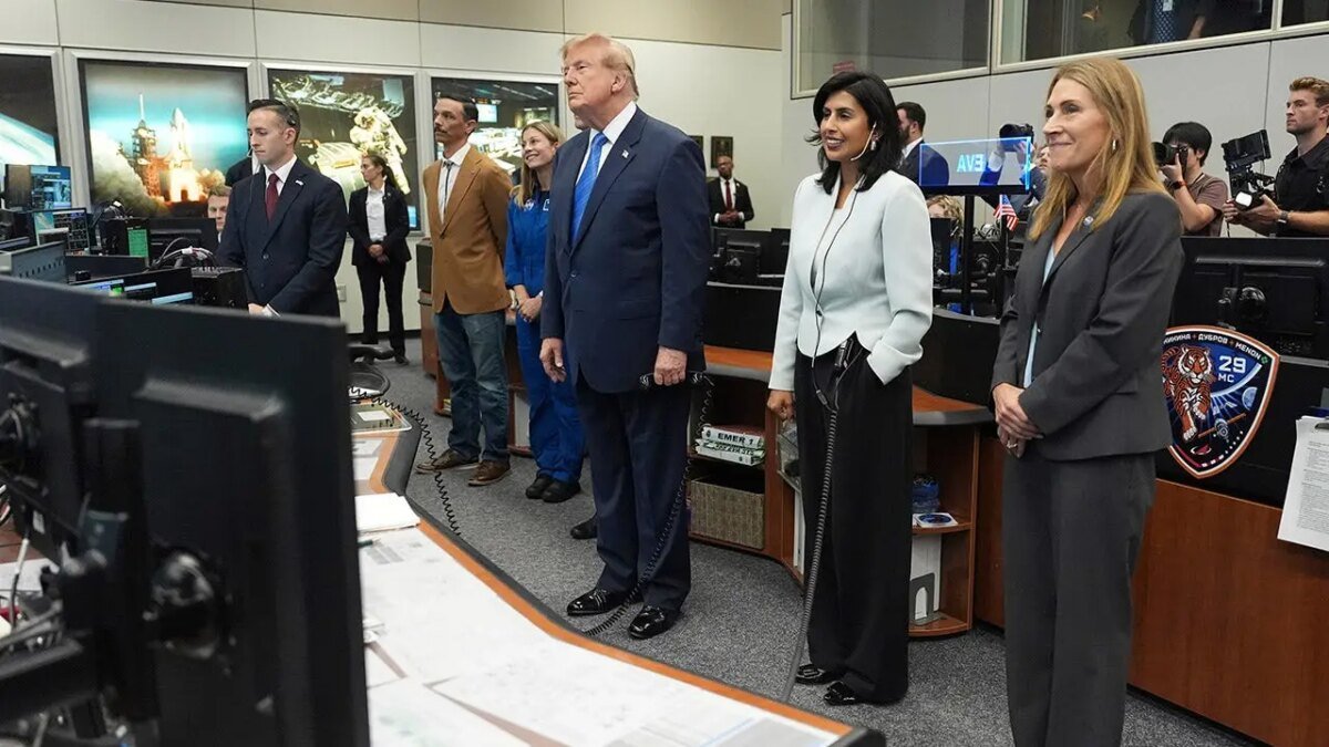 Trump calls NASA’s ISS astronauts and invites them to White House