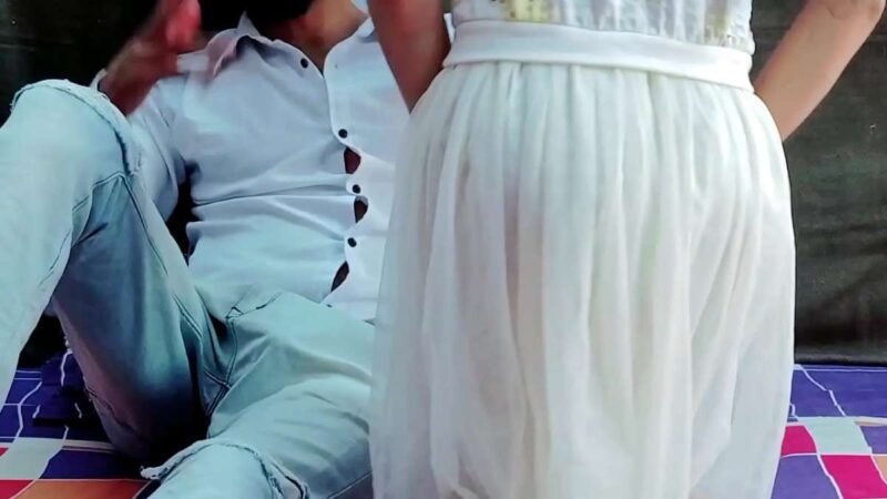 Beautiful Indian girl fuck in hotel room FULL HINDI