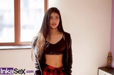 18-year-old Latina is fucked by a lewd stranger from Peru