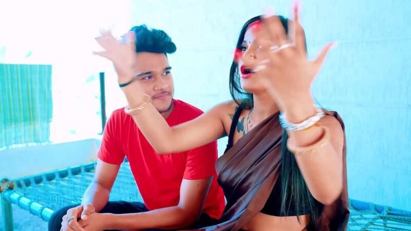 Newly married Bhabhi seduce Sex by naughty devar on the bed