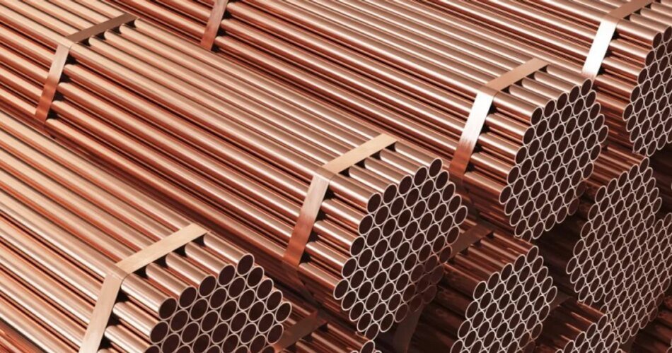 Copper Prices Near Record Levels as LME Inventories Sink on Tariff Fears